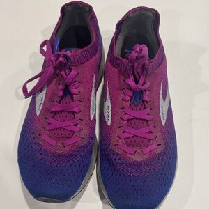 Brooks Women's Magenta and Blue Sneakers